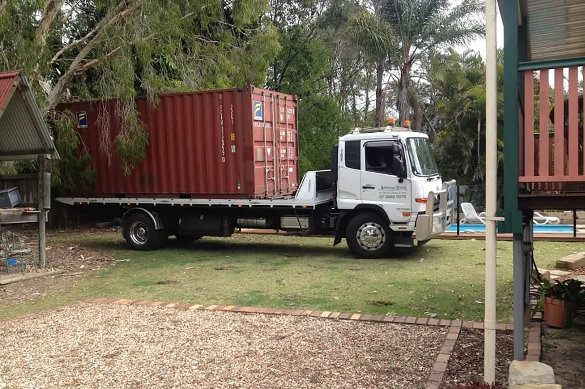 removalswith Containers